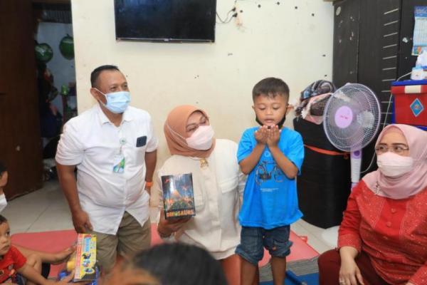 Menaker Ida: Pekerja Gunakan BSU untuk Cukupi Kebutuhan Sehari-hari