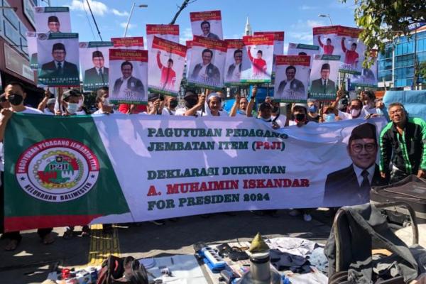 Para Pedagang di Jatinegara Dukung Gus Muhaimin Maju Capres 2024