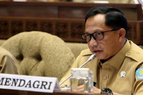 Mendagri Tito Ungkap Perbedaan Apdesi Kubu Arifin dan Surta Wijaya 