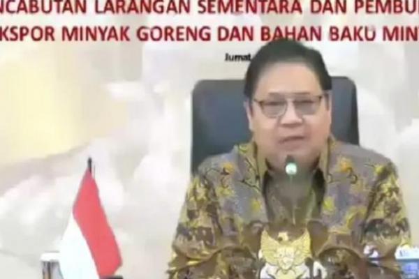 Menko Perekonomian Beberkan Alasan Pemerintah Cabut Larangan Ekspor CPO