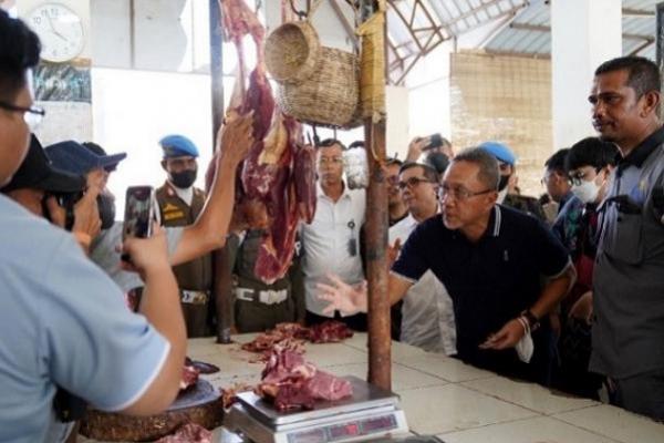 Kunjungi Pasar di Aceh, Mendag Zulhas Dapat PR Baru