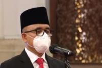 Jokowi Lantik Azwar Anas Jadi Menpan RB, Ini Targetnya