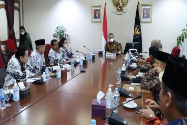Menteri PANRB Dorong Pemerataan Tenaga Pendidik ke Daerah 3T