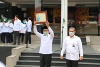 Kemendes PDTT Raih Sertifikat 17 Standar LPSE dari LKPP