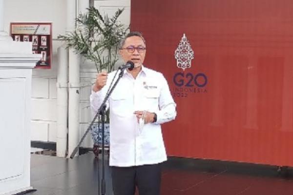 Mendag Zulhas Akui Harga Sejumlah Bapok Naik Jelang Nataru