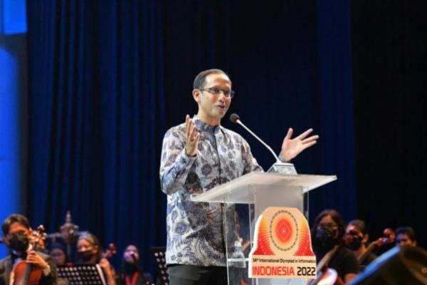 Nadiem Tegaskan Urgensi PPDB Sistem Zonasi Warisan Muhadjir