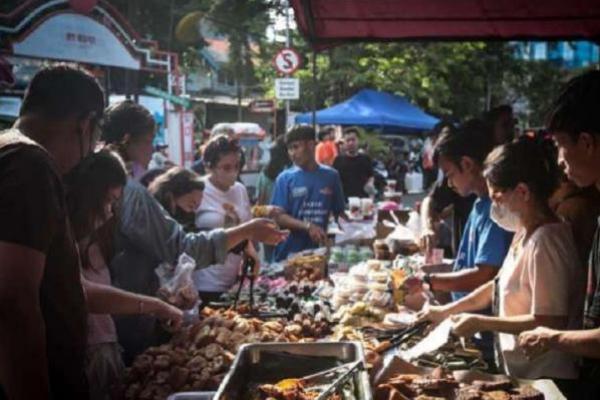Catat! Ini Lima Lokasi Berburu Takjil Paling Populer di Jakarta