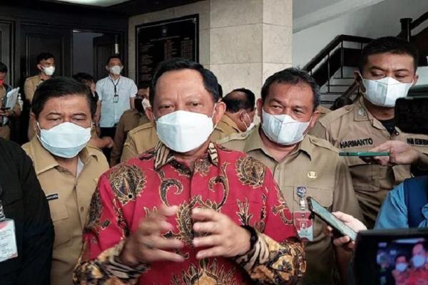 Mendagri Tito Minta Kepala Daerah Tiadakan Bukber