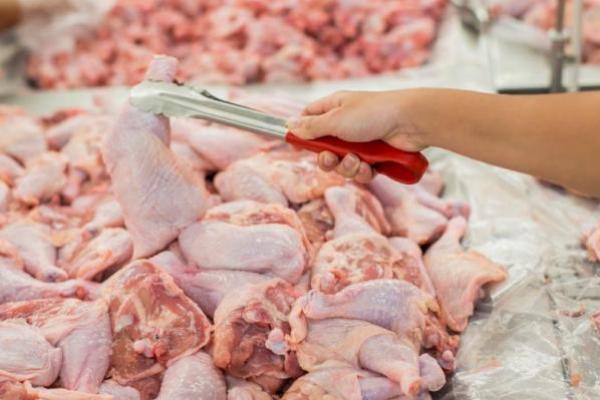 Bapanas Jual Ayam Ras Murah di 100 Titik untuk Jaga Inflasi