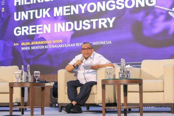 Kemnaker Integrasikan Pelatihan Vokasi ke Pusat Pasar Kerja