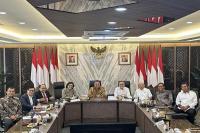 Menteri Jokowi Rapat Bahas Banjir Barang Impor Ilegal