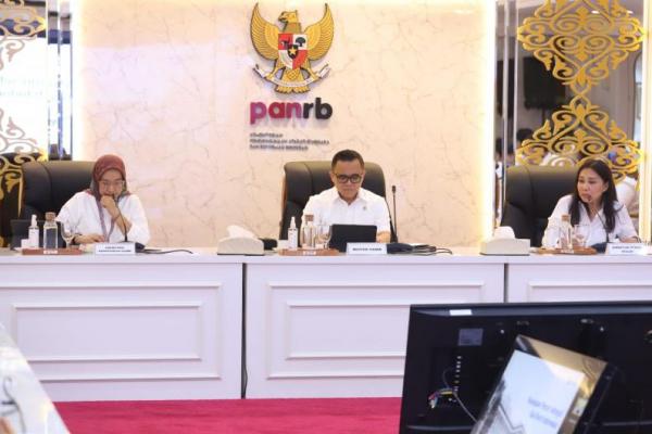 Menteri Anas Bahas Kesiapan Preruri sebagai GovTech Indonesia
