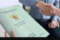 Jokowi Serahkan 3 Ribu Sertifikat Tanah di Kabupaten Bandung