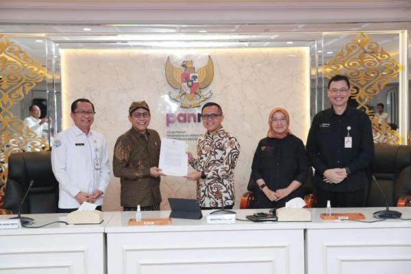 Kenaikan Tukin, Mendes PDTT: Momentum Peningkatan Semangat Kerja