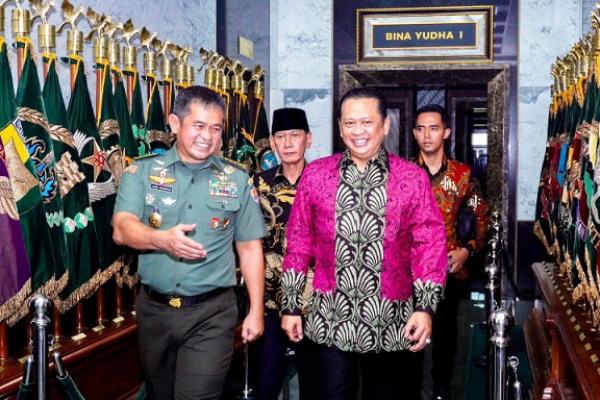 Ketua MPR Dorong Peningkatan Alutsista dan Kesejahteraan Prajurit TNI