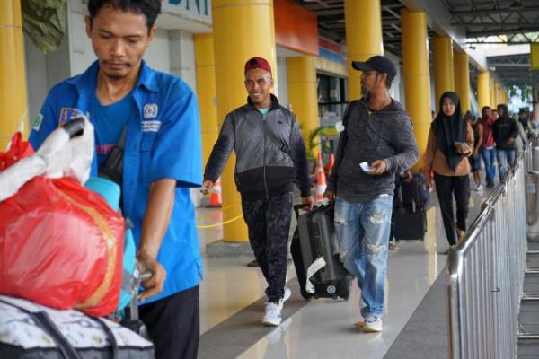 Sukses Layani 2,2 Juta Orang Saat Lebaran, Pelindo Dapat Apresiasi Menteri