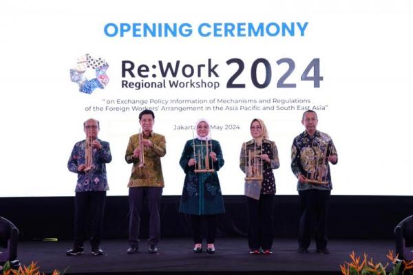 Penggunaan TKA Bagian Integral Perekonomian Global