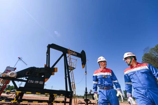 Sumur Bertambah, DPR Pertanyakan Penurunan Produksi Lifting Minyak Blok Rokan