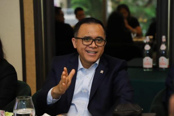 Menteri PANRB-Diaspora Singapura Bahas Transformasi Digital Indonesia