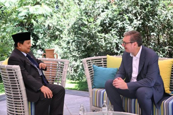 Prabowo Temui Presiden Serbia, Bahas Kerja Sama Pertahanan