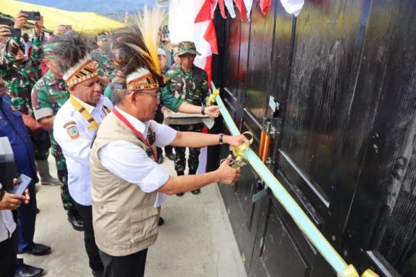 Antisipasi Kelaparan di Papua, BNPB Bangun Gudang Logistik
