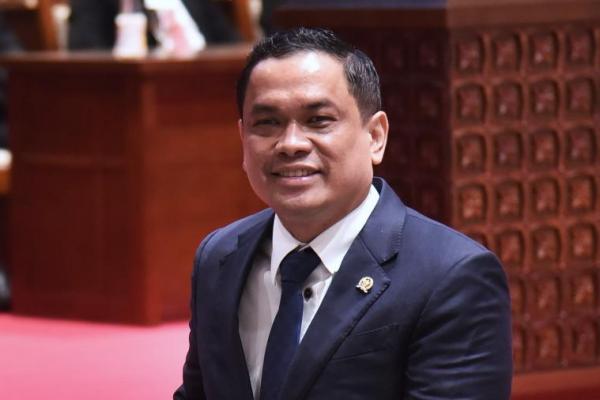 Badai PHK, DPR Minta Pemerintah Segera Bertindak