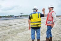 Kemenhub Gelar Uji Coba Lepas Landa dan Pendaratan di Bandara IKN