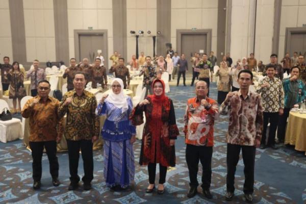 Kemendagri Dorong Pemda Genjot Pendapatan Asli Daerah