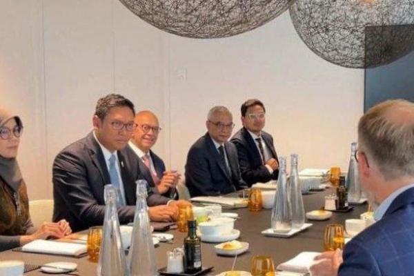 Wamentan Ajak Pengusaha Eropa Kembangkan Pertanian Indonesia