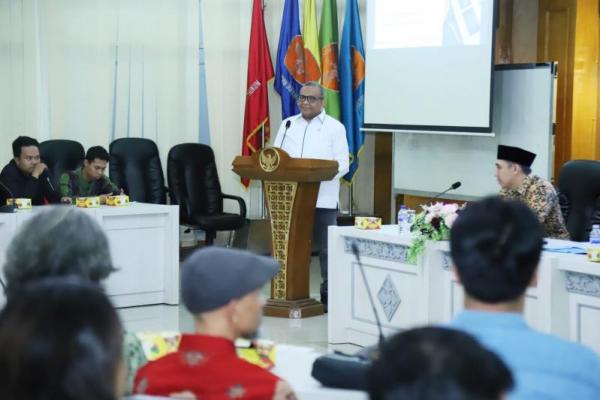 Wamenaker Ajak Generasi Muda Siapkan Diri Hadapi Dinamika Pasar Kerja