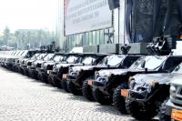 Wamenhan Serahkan 569 Unit Alpalhankam untuk TNI