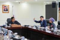 Menpora Jamu Presiden FIG, Bahas Kejuaraan Dunia Senam 2025