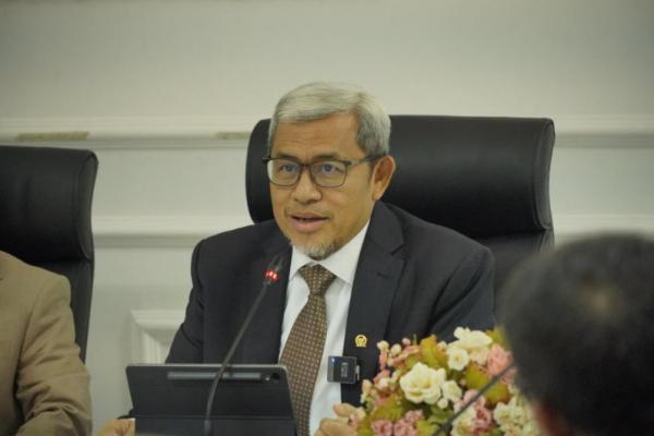 DPR Dukung Tuntutan Ojol: Potongan 10 Persen Tak Rugikan Aplikator