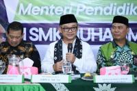 Mendikdasmen Dukung Penguatan Vokasi, Luluisan SMK Bisa Kerja di Luar Negeri