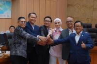 Arsip - Ketua Komisi XII DPR RI, Bambang Patijaya (Foto: Dok. Parlementaria)