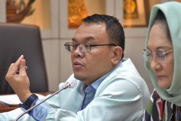 Legislator Sambut Kenaikan Insentif Guru Honorer, Minta Tenaga Adminstratif Juga Diperhatikan