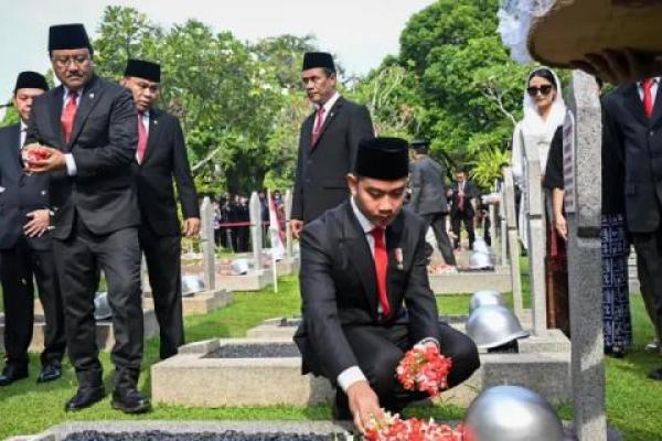 Gibran Wakili Prabowo Pimpin Upacara Peringatan Hari Pahlawan
