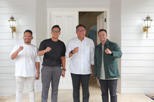 Wamentan Gandeng Raffi Ahmad Genjot Regenerasi Petani Milenial