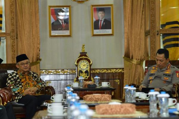 Mendikdasmen dan Polri Sepakat Atasi Masalah Pendidikan Secara Kekeluargaan