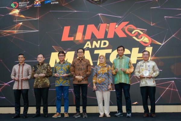 Wamenperin Tekankan Pentingnya Insentif Industri yang Bermitra dengan IKM