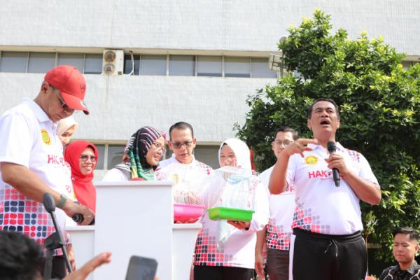 Amran Bagikan Tikus ke Staf, Simbol Berantas Korupsi