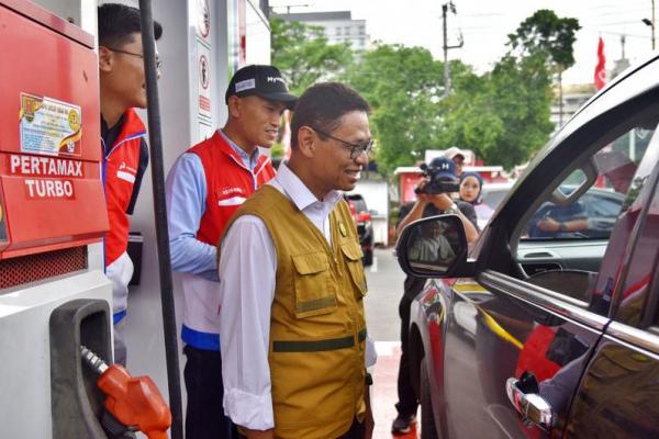 Pastikan Stok BBM Nataru, Wamen ESDM Pantau SPBU di Jawa Tengah