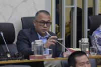 Dukung Program MBG, DPR: Tata Kelolanya Harus Transparan