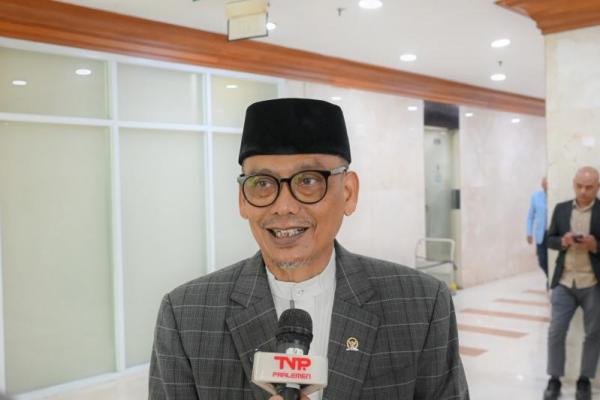 Zakat untuk MBG Dinilai Berlebihan, PKS Usul Pakai Dana CSR