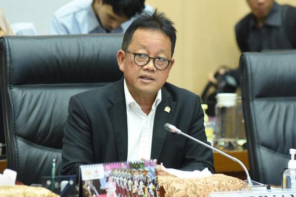 Sugeng Suparwoto Soroti Pemanfaatan Etanol untuk Campuran BBM