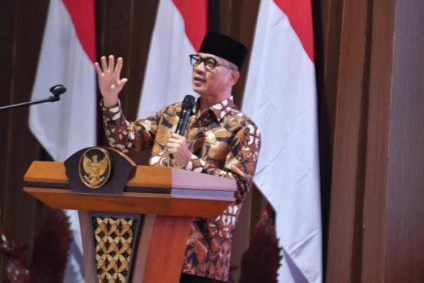 Mendes Yandri Dorong Kepala Daerah Jadikan Desa Sebagai Sentra Ekonomi Baru