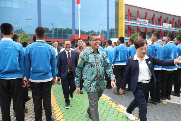 Menaker: Peserta Magang ke Luar Negeri Harus Miliki Growth Mindset