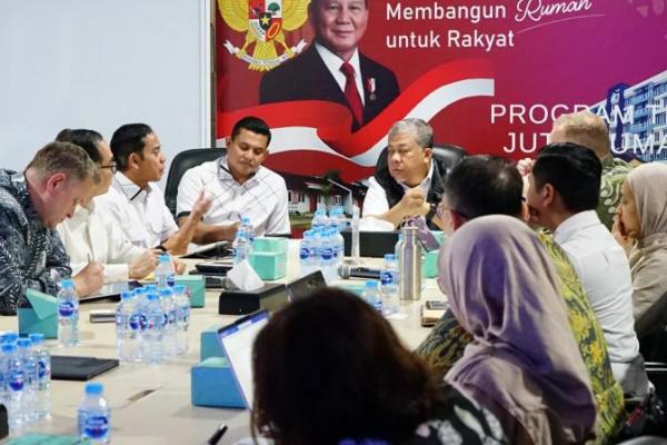 Wamen PKP Dorong Penataan Kawasan Kumum Perkotaan dan Kawasan Pesisir