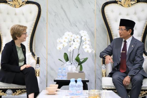 Menag Sambut Baik Tawaran Kolaborasi Perdamaian Antariman Sant`Egidio