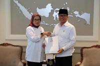 Mendes Yandri Temui MenPANRB, Bahas Peningkatan Sistem Pelayanan Publik